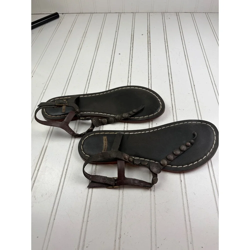 Bernardo Vintage Y2K Brown Leather Studded Thong Sandals Women's Size 9M